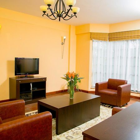 Batians Apartment Hotel Nairobi Pokoj fotografie