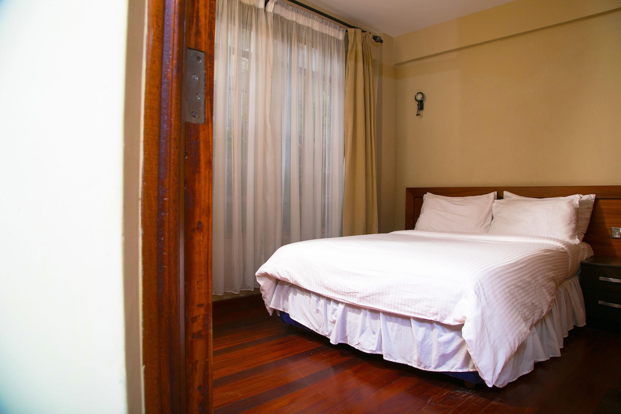 Batians Apartment Hotel Nairobi Exteriér fotografie